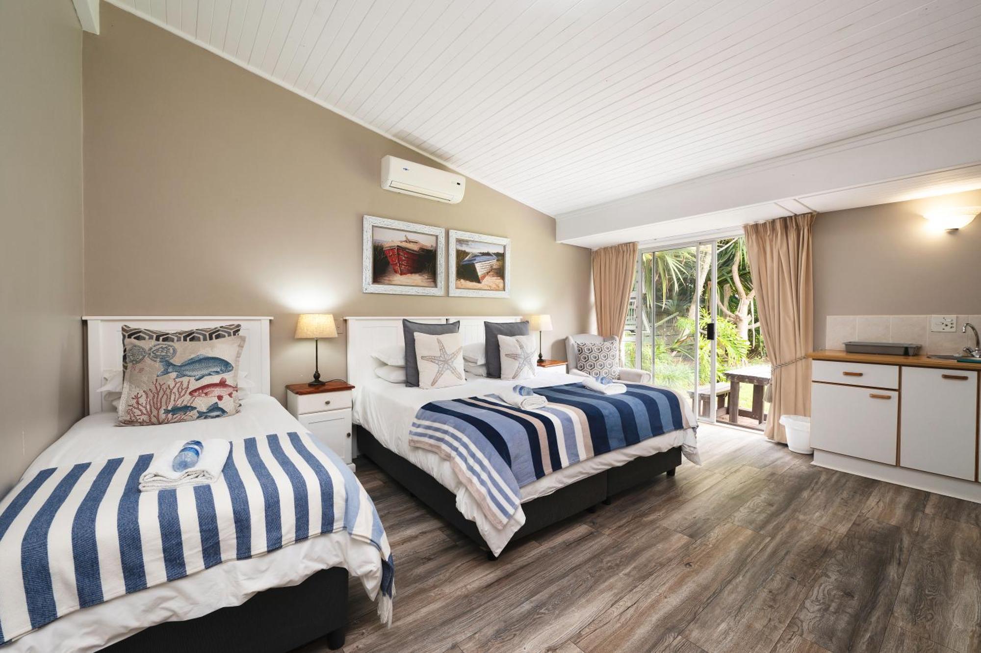 Admirals Lodge Guest House And Brightways Self Catering Apartments Port Elizabeth Exterior foto