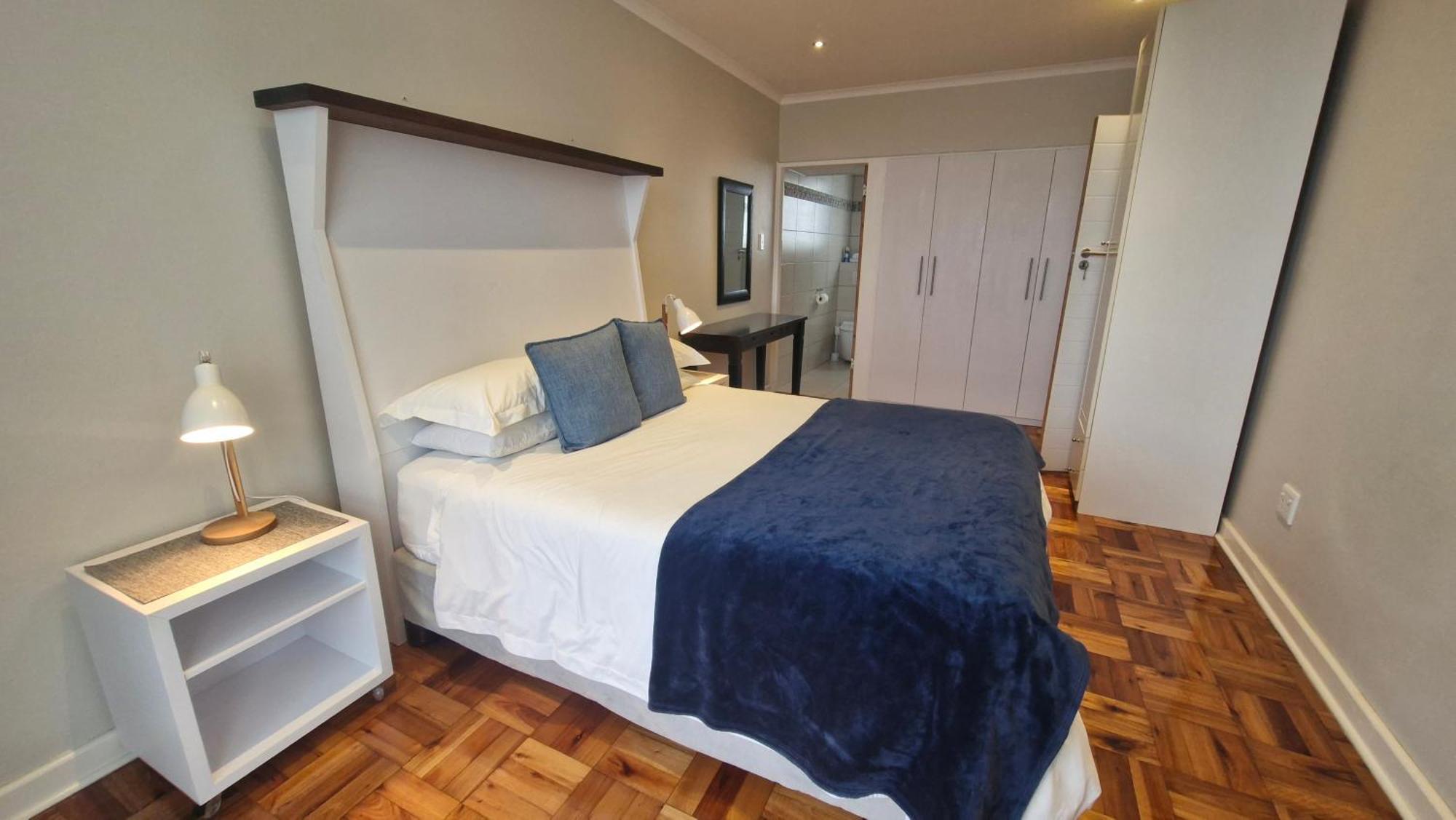 Admirals Lodge Guest House And Brightways Self Catering Apartments Port Elizabeth Exterior foto
